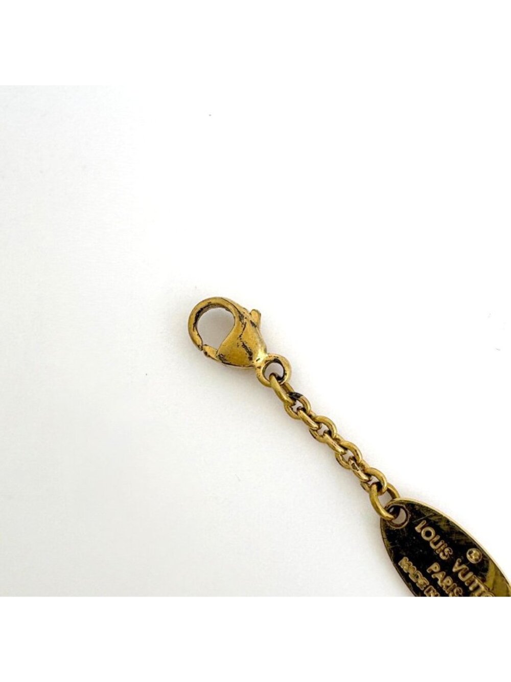 Louis Vuitton Essential Necklace Gold Plated - Picture 5 of 6